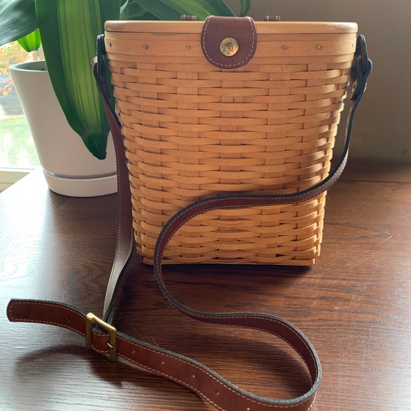 Longaberger Handbags - Woven Basket Wood Top Purse Shoulder Stp